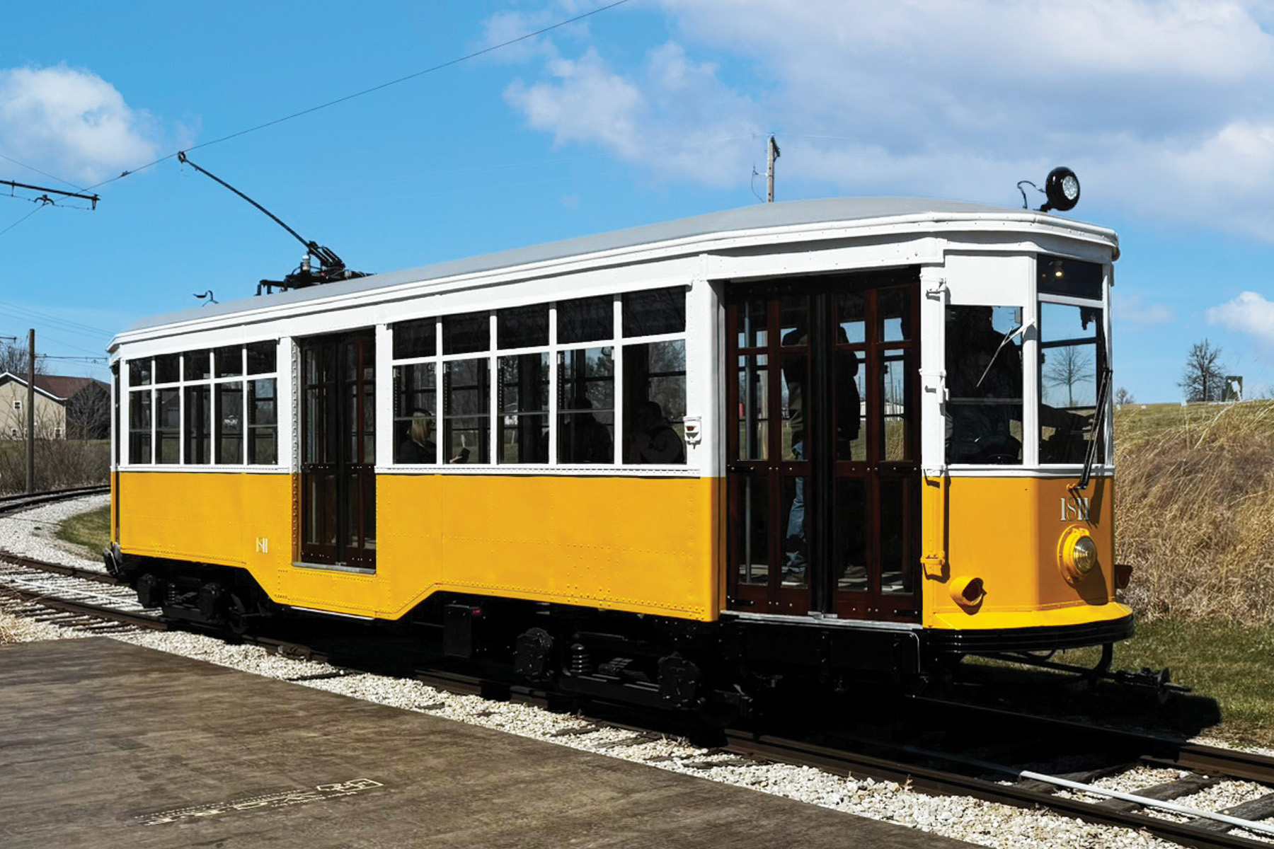 Milan Car No. 1811